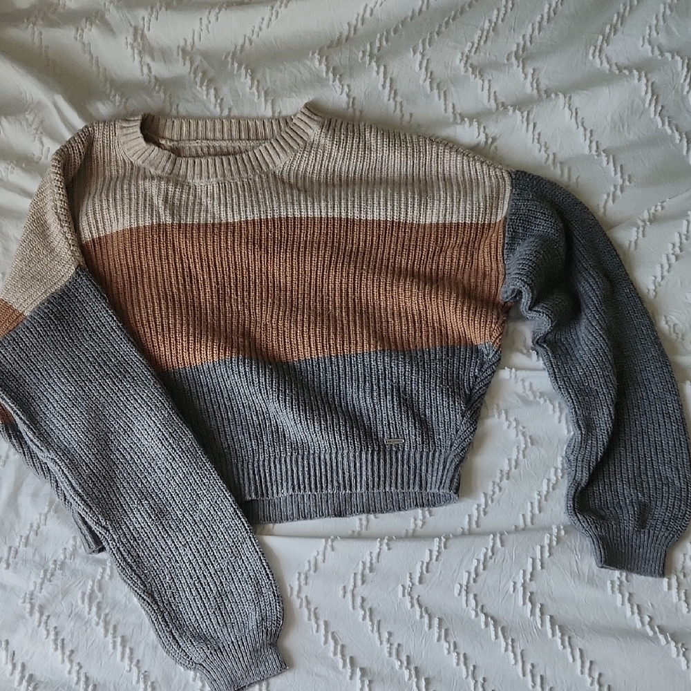 Cropped Colorblock Women's Hollister Sweater